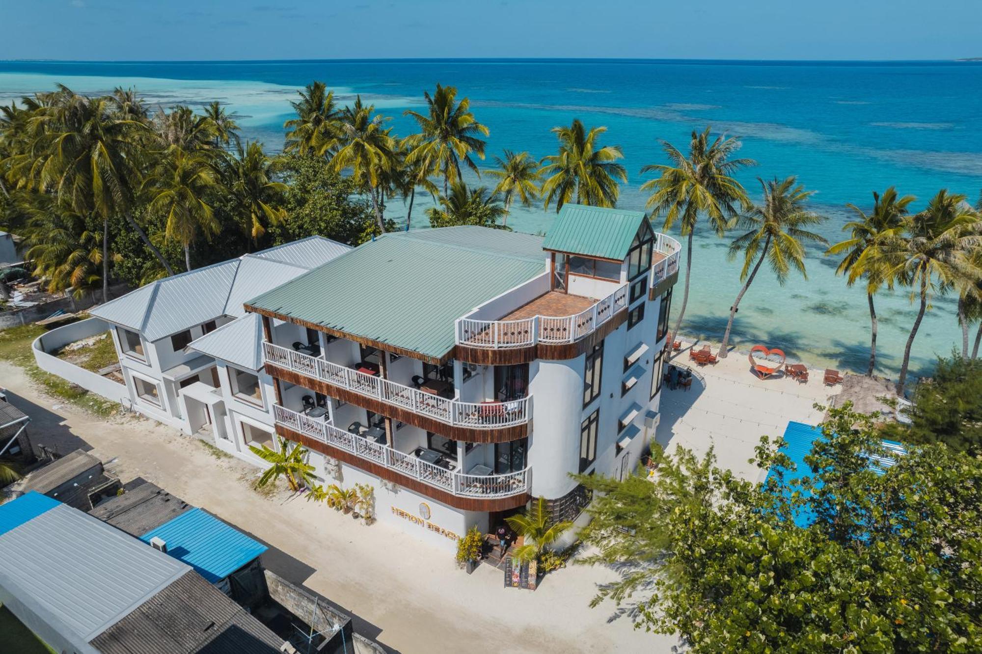 Heron Beach Hotel - The Best Maldivian Getaway In Dhiffushi,Maldives Eksteriør bilde